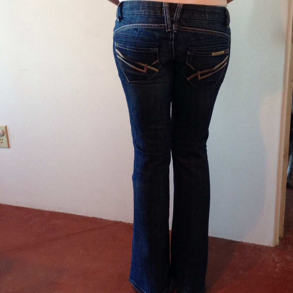 William Rast Blue Jeans - Picture 2 of 4